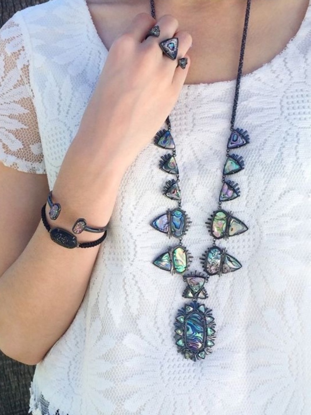Kendra Scott Havana Gunmetal Necklace in Abalone, Yellow Rose Collection HTF - Picture 4 of 8
